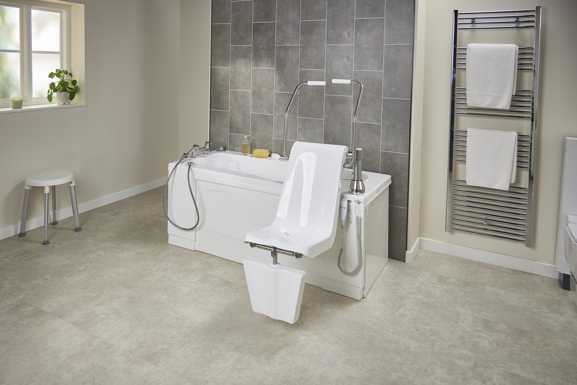 Bathroom Aids for the Elderly: A Guide to Confidence and Independence at Home
